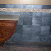Bellevue Natural Stone Wall